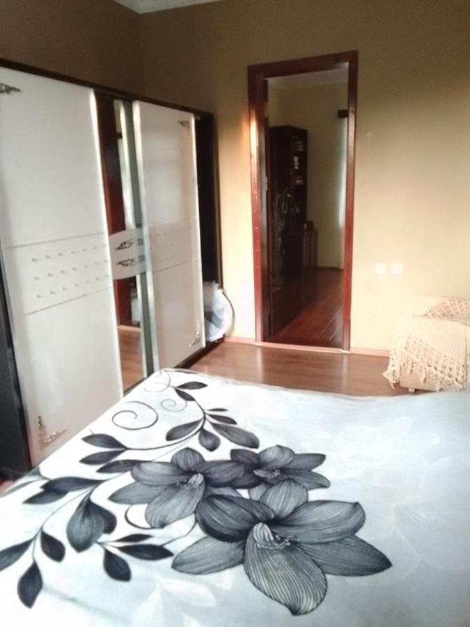 Kobuleti 4-Bedroom Apartment Exteriör bild