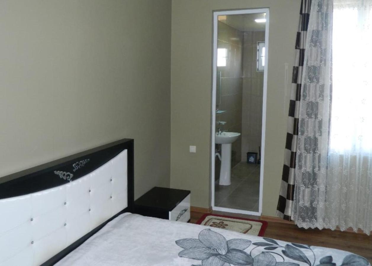 Kobuleti 4-Bedroom Apartment Exteriör bild
